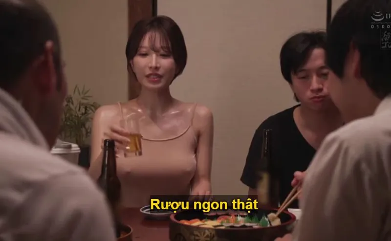 Vợ yêu gạ đụ cả gia đình gã chồng vì anh xã dẫn về quê rồi bỏ bê dâm dục sml
